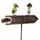 Tuteur de Jardin Panneau Welcome Écriteau Flèche Éolienne Corbeaux Colorés en Métal 12x48x122cm