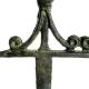 Bordure de Jardin Bordurette Grille Victorienne Motif Fleurs de Lys en Fonte Patinée Verte 1x35x82cm