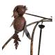 Mobile de Jardin Rotatif Tuteur Tige pour Plantes Motifs Chouette et Oiseaux à Planter en Métal Patiné Marron 23x85x156cm