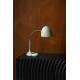 Lampe de Table Janna Dutchbone Luminaire Electrique Articulé Lampe sur Pied en Métal Epoxy Beige 15x23x51cm