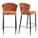 Lot de Deux Chaises de Bar Georgia Dutchbone Duo de Tabourets en Velours Brique et Acier Noir Assises de Bar 54x56x101cm