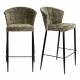 Lot de Deux Chaises de Bar Georgia Dutchbone Duo de Tabourets en Velours Vert et Acier Noir Assises de Bar 54x56x101cm