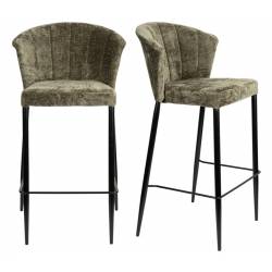 Lot de Deux Chaises de Bar Georgia Dutchbone Duo de Tabourets en Velours Vert et Acier Noir Assises de Bar 54x56x101cm