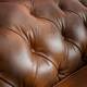 Canapé Chesterfield 2 Places Chocolat Signature Sofa Vintage Assise de Salon en Cuir Couleur Chocolat 77x94x180cm