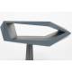 Guéridon North Space Black Zuiver Bout de Canapé Acier et Résine Sellette Forme Sculpturale Table de Chevet Graphique 40x40x60cm
