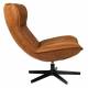 Fauteuil John Woody Assise Lounge en Simili Cuir Cognac et Acier Noir Assise Fauteuil Pivotant 81x92x92cm