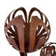 Grande Double Fleur sur Base Ronde Fleurs Boules Ajourées en Acier Oxydé Sculpture de Jardin Graphique à Poser 42x42x130cm